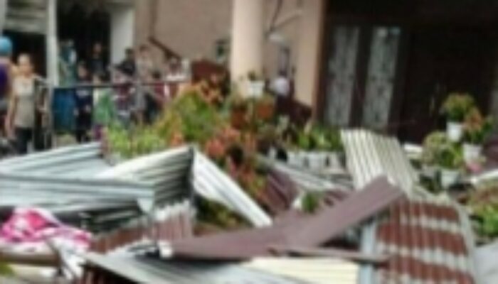 78 Rumah Porak Poranda di Terjang Angin Puting Beliung di Desa Sei Bamban Sergai