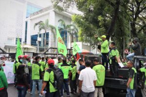 Buruh Kembali Demo di DPRD SU: Cabut Permenaker No 02 dan Copot Ida Fauziyah Dari Menaker