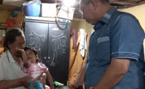 Anggota DPRD Medan Sambangi 2 Balita Stunting