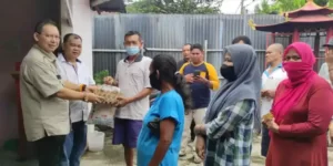 Wong Chun Sen Hadiri Hungry Ghost Festival di Vihara Thai Seng Hut Co