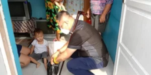 Lagi, Wong Chun Sen Luangkan Waktu Kunjungi Anak Penderita Stunting