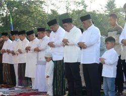 Gubernur Sumut dan Wali Kota Medan Salat Idulfitri Bersama Ribuan Masyarakat