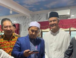 Politisi PDI Perjuangan Wong Chun Sen Tarigan Sambut Kunjungan Ganjar Pranowo di Kantor DPD PDI Perjuangan