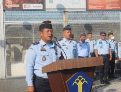 Laksanakan Upacara Kesadaran Berbangsa Bernegara, Ka KPLP Lapas Binjai Sampaikan Pesan Penting