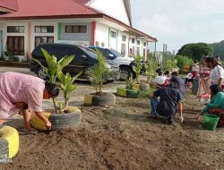 Dinas Dukcapil Dairi Laksanakan Jumat Bersih
