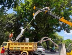 Total Loss Proyek Lampu Pocong Untuk Selamatkan Uang Rakyat
