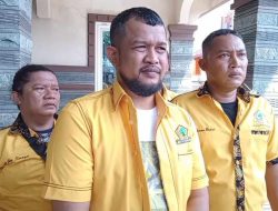 Wujud Peduli, PK Golkar Medan Belawan Berbagi Beras Kepada Masyarakat