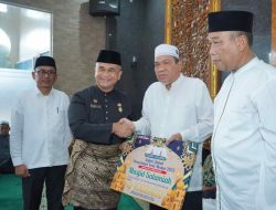 Wali Kota Medan Beri Bantuan ke Mesjid Salamiyah, BKM: Sangat Bermanfaat untuk Perluasan