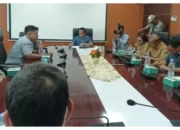 Komisi 2 DPRD Medan Terima Orangtua Bayi Tanpa Anus Normal