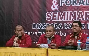 Foto: Wakil Ketua DPRD Sumut Rahmansyah Sibarani saat pidato paparan pada pemilihan Fokal IMM Sumut Periode 2023-2026 di Hotel Madani Jalan Sisingamangaraja Kota Medan, Minggu (19/11/2023). (pelitaharian.id/ist).