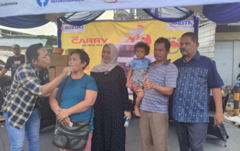 Rahudman Harahap saat mengunjungi pasar MMTC Medan, Rabu (29/11/2023). (pelitaharian.id/istimewa)