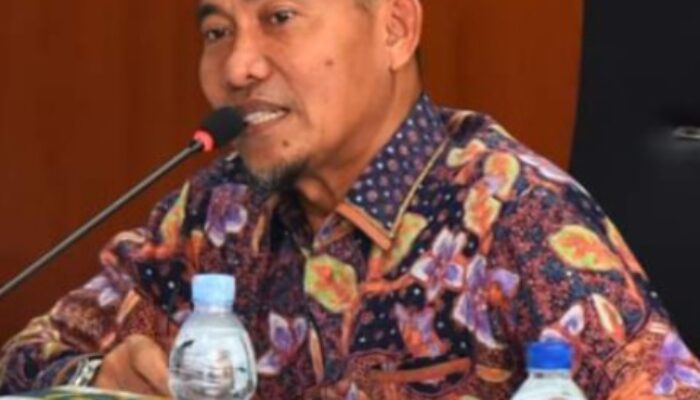 Bahrum Pimpin Rapat Banggar KUA dan PPAS di DPRD Medan