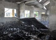 Gedung Perpustakaan dan Ruang Kelas SMPN 20 Medan Hangus Terbakar