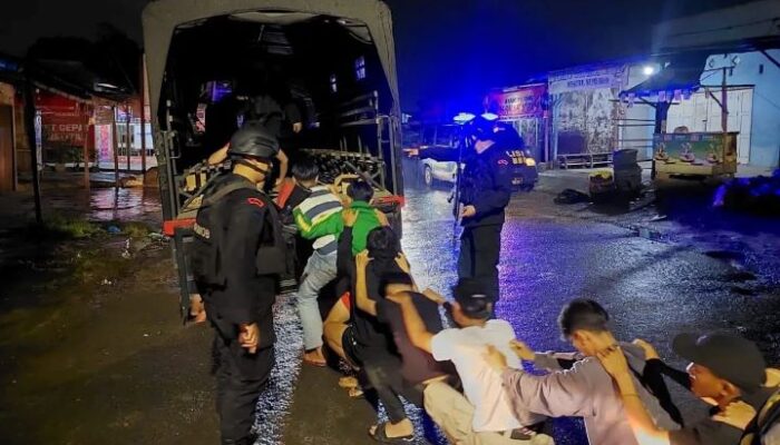 Brimob Polda Sumut Amankan Belasan Anggota Geng Motor