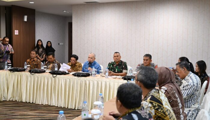 Prof Dr Midian Sirait: Pejuang Farmasi Sumut Menuju Gelar Pahlawan Nasional