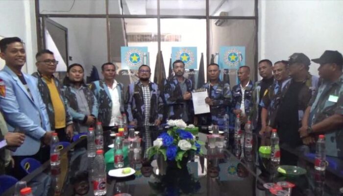 Resmi Terima SK Mandat, Umar Dhani Siap Pimpin PAC IPK Medan Deli 2025-2030!