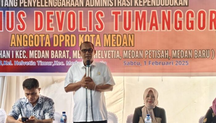 Antonius Tumanggor Naik Bajaj ke Sosperda, Warga Helvetia Antusias Sambut Sosialisasi Adminduk