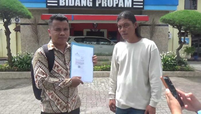 Lapor ke Bidpropam Poldasu, Pengacara Sebut Polisi Tak Berani Tangkap Tersangka Meski Sudah Jelas
