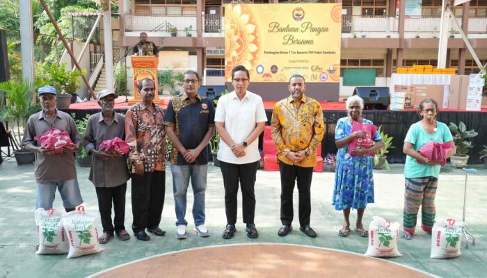 7 Ton Beras dan 700 Paket Sembako, Wali Kota Medan Apresiasi Kepedulian ISK untuk Masyarakat!