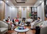 Geraldine dan Hayley Sumbang Emas Olimpiade Matematika Internasional, Wali Kota Medan Rico Waas Apresiasi