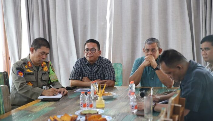 Mendagri Tito Ingatkan Daerah: Utamakan Stabilitas, Hindari Pamer Kemewahan di Masa Sensitif