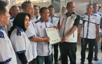 Antonius Tumanggor Kukuhkan Pengurus DPC ATRestorasi Bersatu Kota Medan Periode 2025–2030