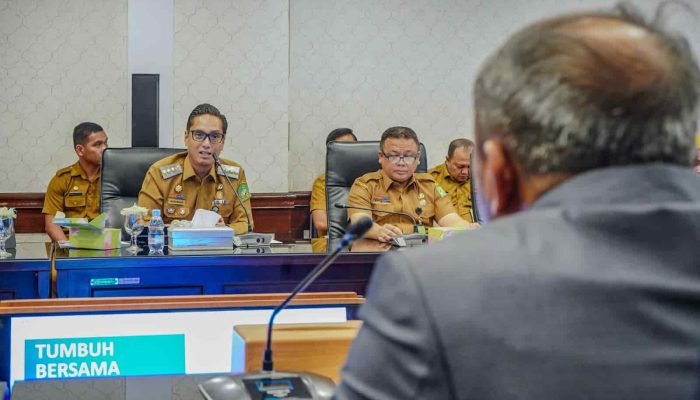 Rico Waas Minta CSR BNCT Fokus pada Pendidikan, Lingkungan, dan Ekonomi Warga Belawan