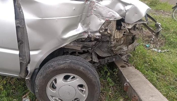 Mobil Kijang Kapsul Tertabrak Kereta Api di Cingwan Medan, Warga Desak Pemasangan Palang Pintu Rel