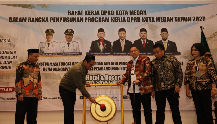 DPRD Medan Diminta Tak Terjebak Rutinitas, Rico Waas Bidik Ekonomi dan Investasi
