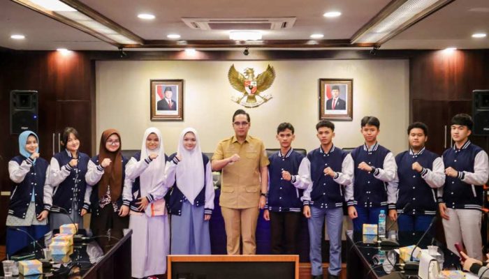 10 Pelajar Medan Bawa Misi Budaya Indonesia ke Ipoh, Rico Waas Beri Pesan Khusus