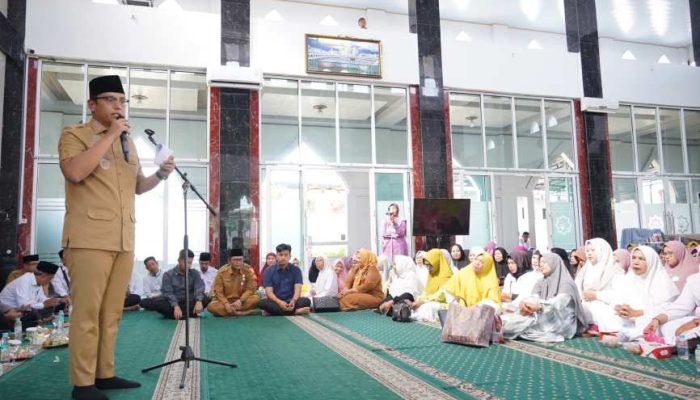 Jelantah hingga Uang Koin Jadi Gerakan Sosial, Program Kecamatan Medan Denai Dipuji Rico Waas