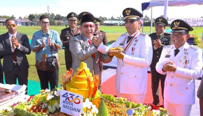 HUT ke-436 Kota Medan Berlangsung Khidmat, Wali Kota Ajak Warga Kawal Keamanan dan Pembangunan