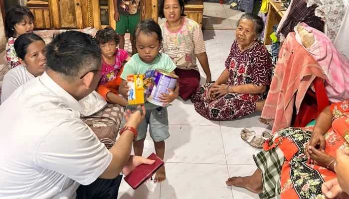 Pendampingan Stunting Berlanjut, Wong Chun Sen Salurkan Susu dan Vitamin untuk Anak di Medan Tembung